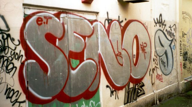 graffiti seno