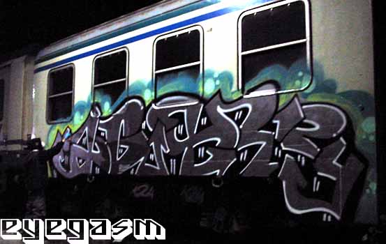 agh12401.jpg