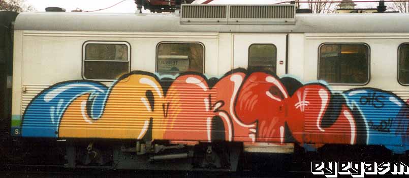 aker02.jpg