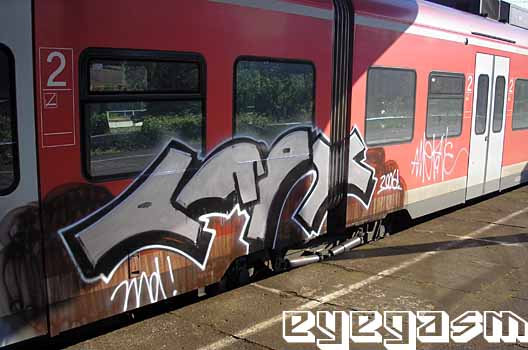 amek01.jpg