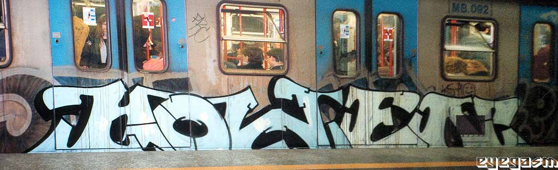 howen01.jpg