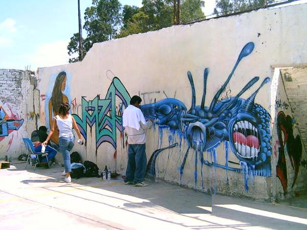 http://www.graffiti.org/mexico/wensk_azteca_1.jpg