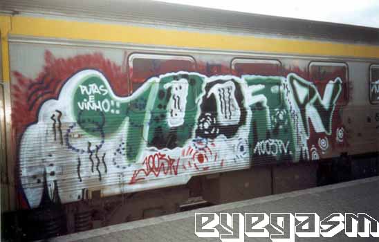 1003pv06.jpg