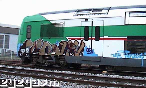 1003pv09.jpg