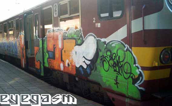 7004.jpg