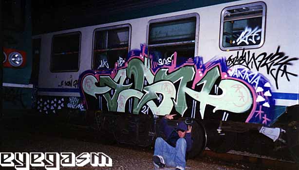 agh01.jpg