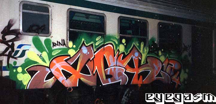 agh12402.jpg