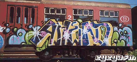 ahead02.jpg