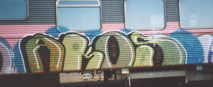 akos01.jpg