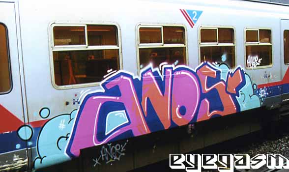 anos01.jpg
