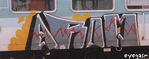 arom01.jpg