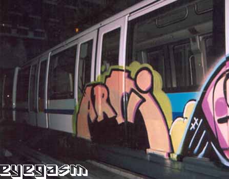 arti01.jpg