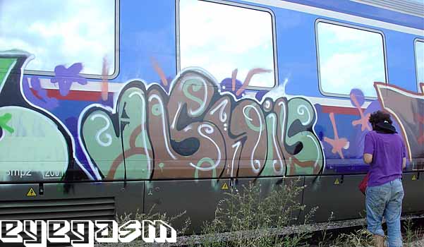 ashis02.jpg