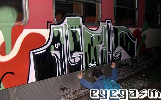 ashis03.jpg
