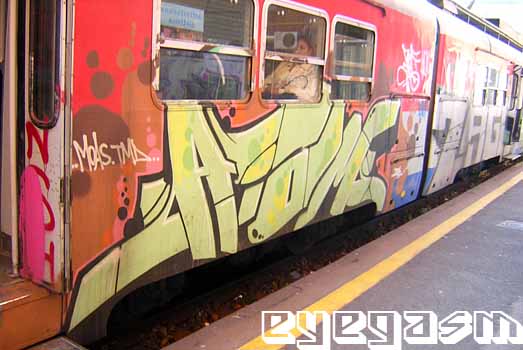 atom01.jpg