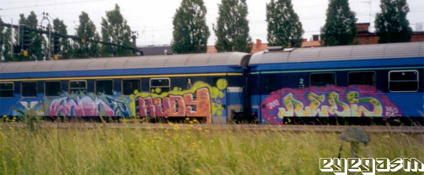 awone-rudy-reds01.jpg