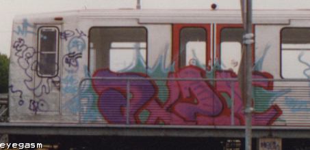 axze01.jpg