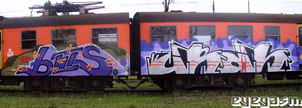 b3s-uran01.jpg