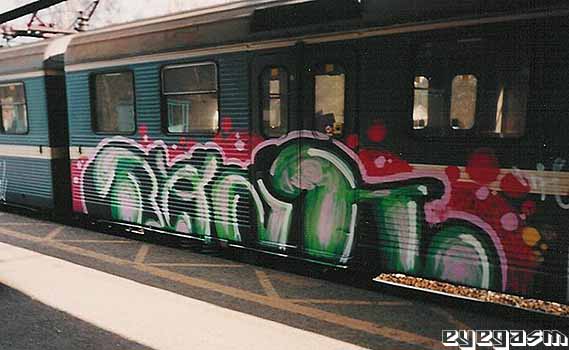 bank02.jpg