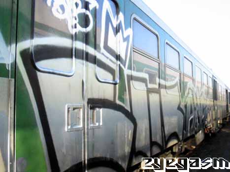 bhb01.jpg