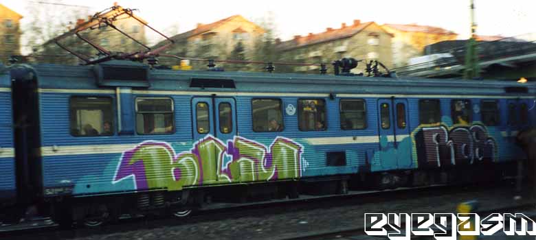blu-rob02.jpg