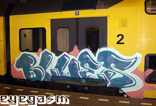 blues001.jpg