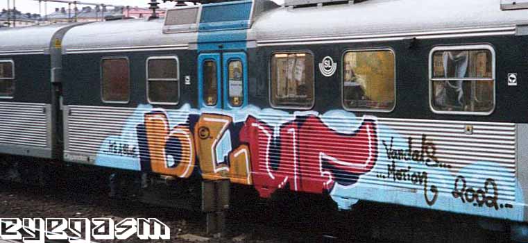 bluf002.jpg