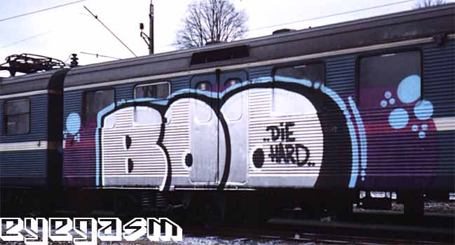 boo01.jpg