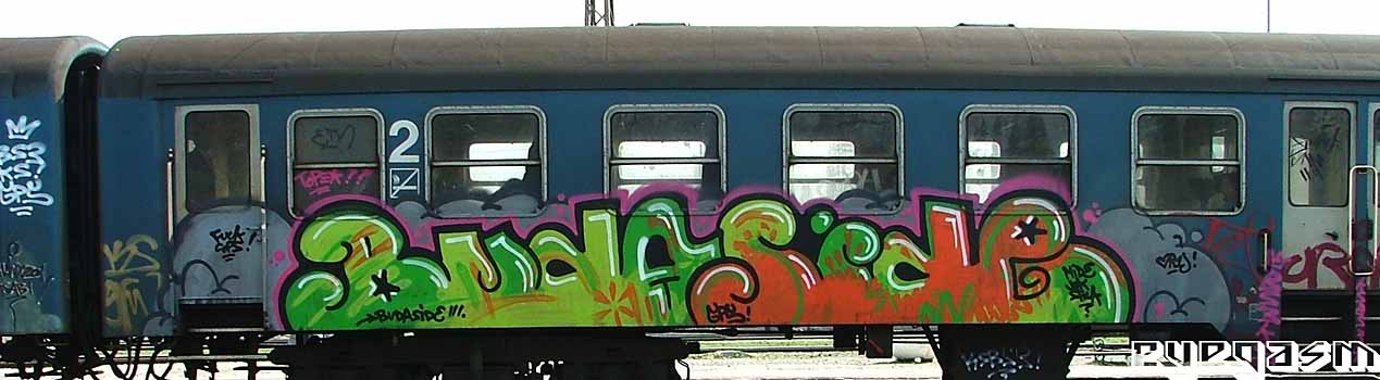budaside01.jpg