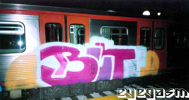 but01.jpg