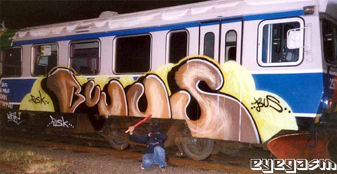 buuus01.jpg