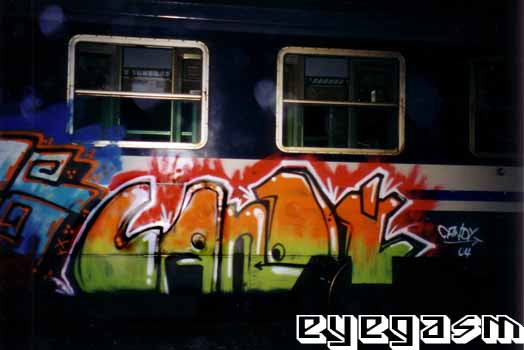 candi01.jpg