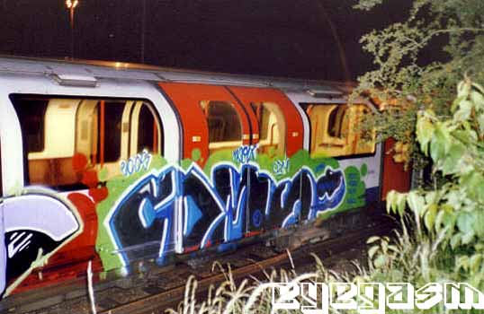 cdm002.jpg