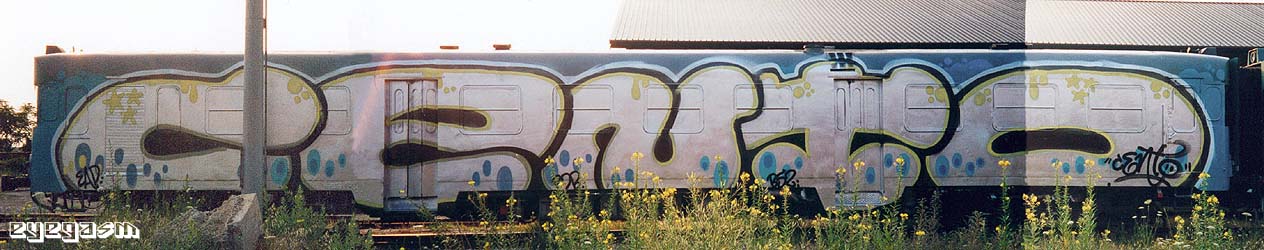 cento-wc02.jpg