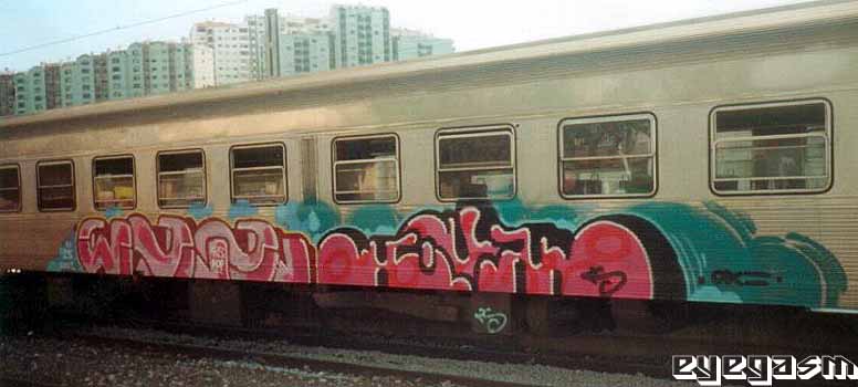 creis-hium01.jpg