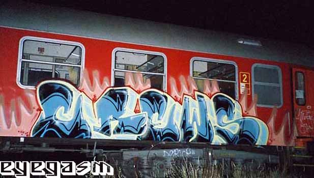 crews01.jpg