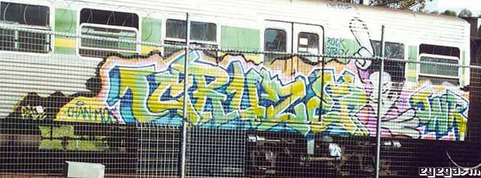 cruze03.jpg