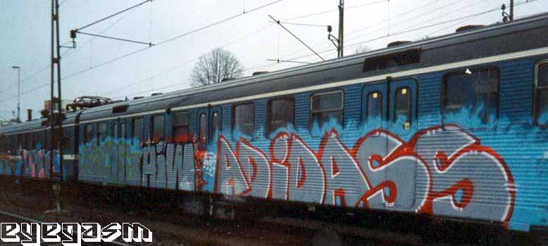 dao-syre-aiw-adidass01.jpg