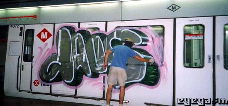 daos15.jpg