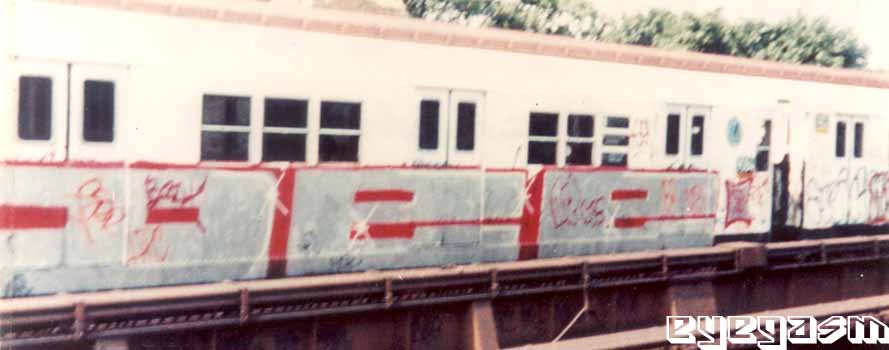 dee01.jpg