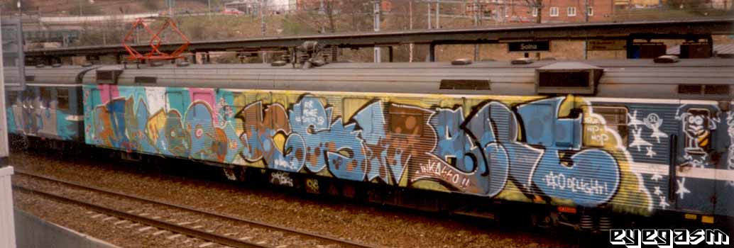 deem-arkass-ksmart-wc01.jpg