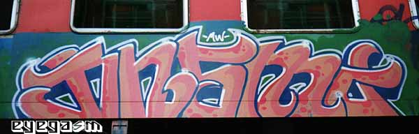 desmo01.jpg