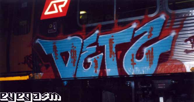 detz02.jpg