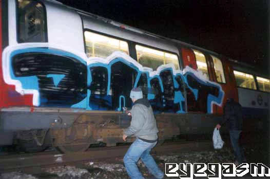 diauht01.jpg