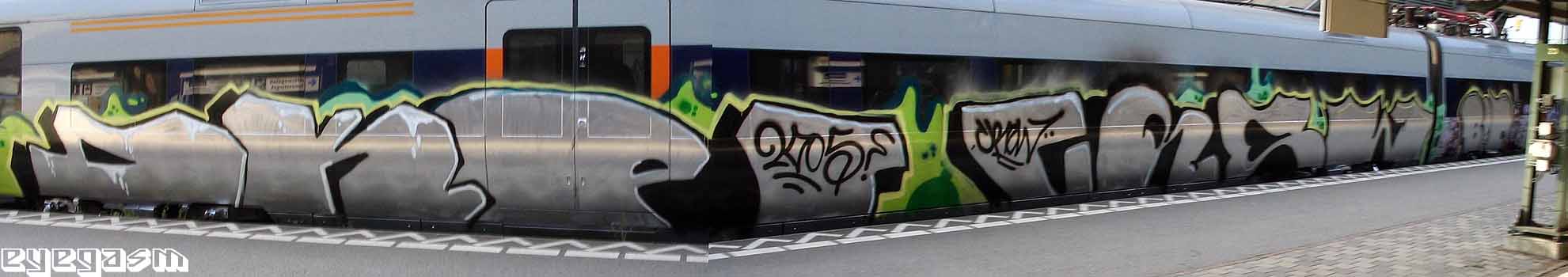 dke-crew01.jpg