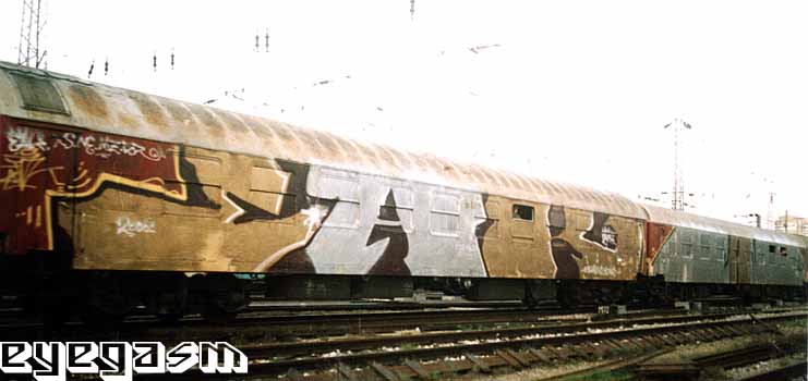eak-eak-wc01.jpg