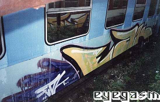 eak003.jpg