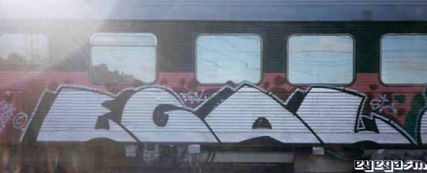 egal01.jpg