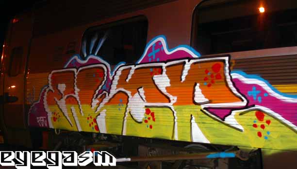eker03.jpg