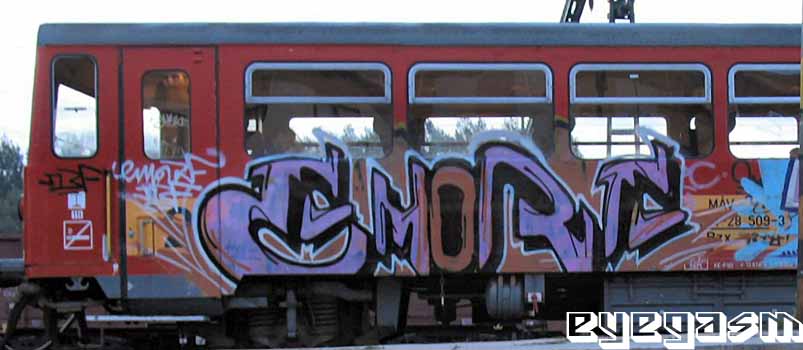 emorf03.jpg